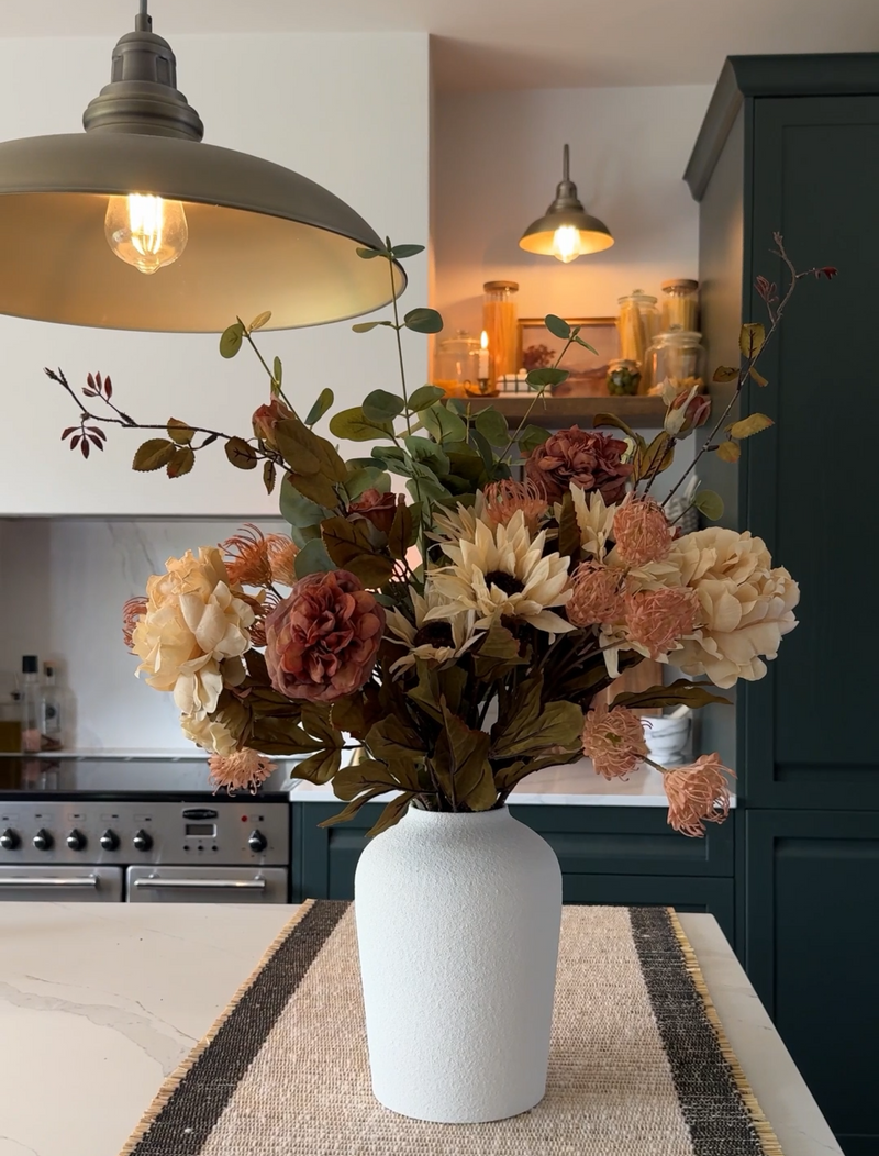 Faux Autumn Arrangement - Grün & Beige