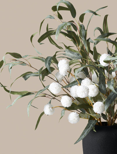 Faux Arrangement - Wilg Eucalyptus & Witte Kiku